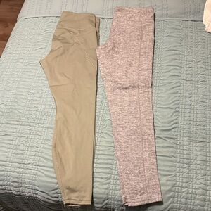 Set of Two pocketed Leggings - Gray and light green, Medium